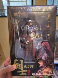 D20 Studio 與dodowo 合作推出的《重返帝國》中華劍士（銀甲版）1/12 可動人偶 eni $480