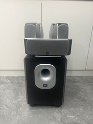 一套JBL 5.1音箱（不跟喇叭線）