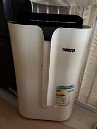 抽濕機 金章 Zanussi