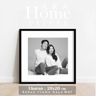 ( Ara Home Decore ) Print Black List Model Photos + Mdf Wooden Frame Size 20x20 cm Quality