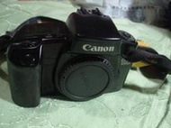 當故障機賣 Canon 佳能 EOS 100 QD 底片相機 無鏡頭