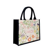 Bloom Garden Moi Cosmetics Ho Ngoc Ha sedge bag