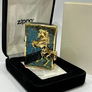 ZIPPO WINNING HORSE ANTIQ BRASS - GHOSTORE7
