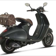 VESPA 946