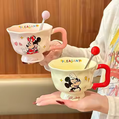 Disney Donald Duck Daisy Couple Mug Cute Cartoon Ceramic Water Cup Children's Day Water Cup Office C