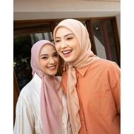 3P9U9- Heaven Lights - Paris Japan Basic - Plain Square Paris Hijab