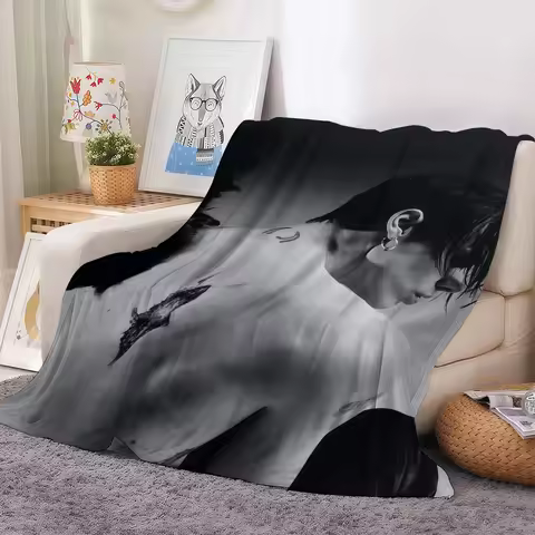 British singer YUNGBLUD Blanket For Sofa Office Bed Plane Travel Sleep Read Relax Camping Soft And W
