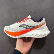 Saucony Kinvara Pro 跑步鞋