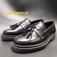 Docmart men's slip-on shoes, Docmart loafers, black casual business campus office shoes