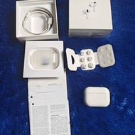 AirPods Pro Gen 2 MagSafe Type C to Lightning fullset original Second