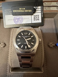 GIRARD PERREGAUX 芝柏 LAUREATO