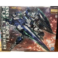Bandai MG 1/100 00 QANT Full Saber