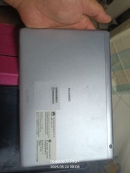二手正常含充電組HUAWEI MediaPad T3 10 9.6吋可通話平板電腦