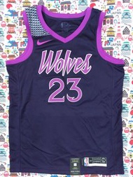 jimmy butler jersey wolves