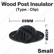 [readystock]❈❀☽25PC Clip Clips Wood Post Insulator Electric Fence Fencing Pagar Api Current Elektrik Hook Tiang Tali Pol