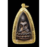 藥師佛 phra kring （九宝铜材质 美品）龍婆坤 和 龍婆卡賢 唯一 一起制作的药师佛 
限量999枚
Wat Sunshantailak 原庙