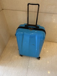 4 wheels 30” big beverly hills polo club luggage suitcase 30” 行李箱行李篋旅行喼（上水交收）正常使用 Trade at sheung sh