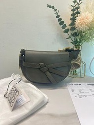 Loewe mini gate