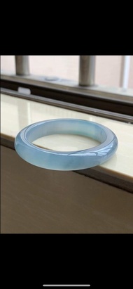 冰種翡翠天然翡翠玉鐲 A玉手鐲 玉鈪 • 冰種湖水藍翡翠貴妃鐲