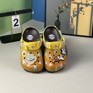 2026 New Style Trin Co-Branded Hole Shoes Demon Slayer Boys Girls Beach Sandals Slippers