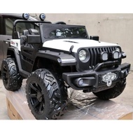 Mobil Aki JEEP RUBICON SUPER JUMBO MUAT 2 ANAK BAN FULL KARET JOK KARET AKI 12V DILENGKAPI SABUK PEN