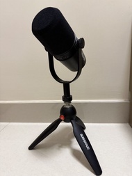 Shure MV7 Podcast Kit 麥克風