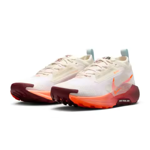 NIKE Pegasus Trail 5 GTX Sports Shoes - Slip-Resistant, Durable, or Trail-Ready Fashionable Running 