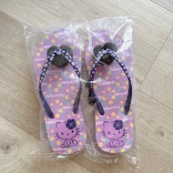 正品Sanrio Hello Kitty Slippers 三麗鷗 拖鞋 紫色花朵 人字拖 沙灘拖 室內拖鞋 浴室拖鞋