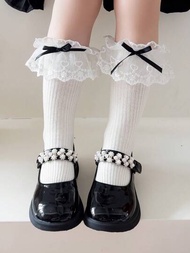 1對蕾絲修飾柔軟舒適的女童膝上高筒襪,適用於黑色/白色的嬰兒女孩/幼兒/小女孩
