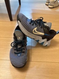 籃球鞋