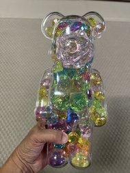 高清水晶粒。Bearbrick DIY 保護殼。