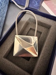 Royal Selangor keychain facet