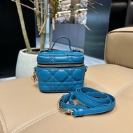 DIOR迪奧！迷你藍色菱格化妝包盒子包