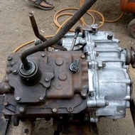 Transmisi 4 Speed Maju Lengkap TC Hardtop Bensin FJ40 FJ55 FJ60