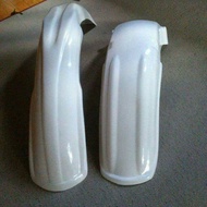 Yamaha Mudguard DT 100