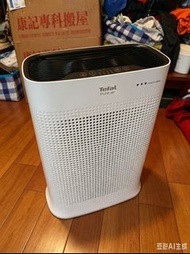 白色 Tefal 特福空氣清新機為 PT3030 型號