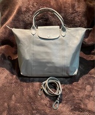 Longchamp LE PLIAGE CUIR  leather handbag Medium Grey color 小羊皮 皮革 手提包 短手挽 可側孭 斜揹 中碼 灰色