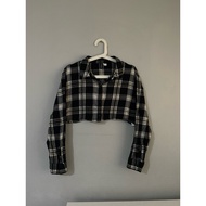 PRELOVED H&M DIVIDEND LONGSLEVE CHECKERED CROPPED TOP