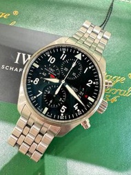 🌈🌈新返貨啦🌈🌈💳連出世卡💳🩶IWC Pilot  IW377704🩶😎😎🩶全鋼款式🩶🖤原裝黑色面🖤43mm 自動計時機芯  原裝IWC鋼帶🩶🩶狀態一流👍🏻👍🏻BW2254（旺角洗衣街店）