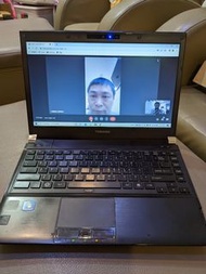 Toshiba i7  防疫筆電