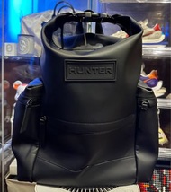 Hunter Original Rubberized Leather 上方開扣橡膠塗層皮革後背包-黑色