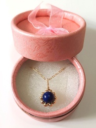 10k gold necklace with agate stone
