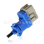 Suitable for Mondeo Brake Light Switch GL3Z13480A 5454801 4838697 8T4Z13480A