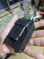 威克士小腳轉大腳電池轉接器