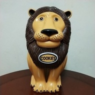 Cookies jar lion with sound grrrr