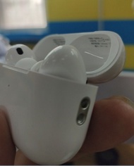 二手99新AirPods Pro2