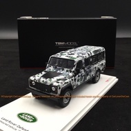 T TSM 1: 43 Land Rover Defender CNN Armoured Defender Pizza Truck Alloy Model with Base General Fast