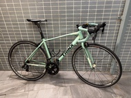 TRINX R700 公路單車