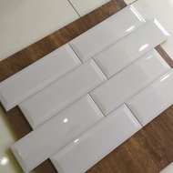 Promo KERAMIK DINDING BEVEL 10 X 30 SUBWAY PUTIH POLOS GLOSSY