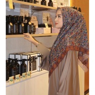 Bawal shawlpublika stok